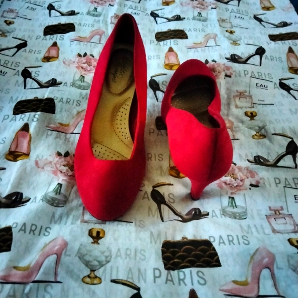 Red Heels,